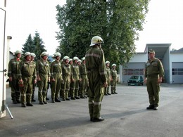 2003 Übung beim Autohaus Waldauer